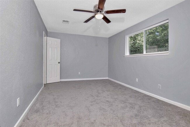 Building Photo - 12811 Golden Tee Ln