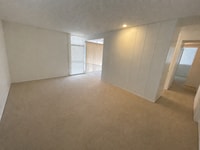 Building Photo - Spacious Ground Level 2 Bedroom 1 Bath