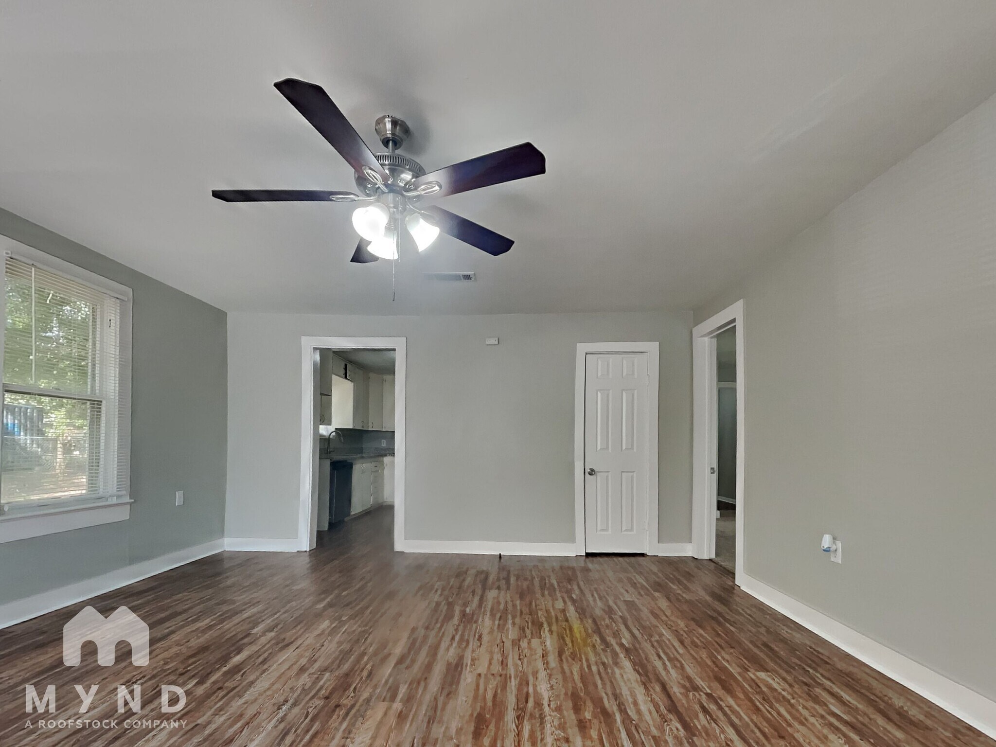 Building Photo - 4101 W Pear St