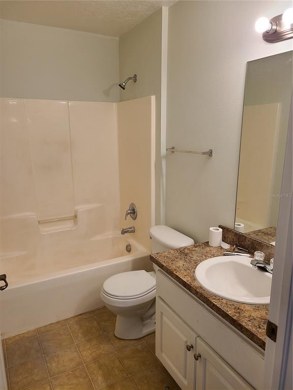 Building Photo - 6750 Moonglow Dr