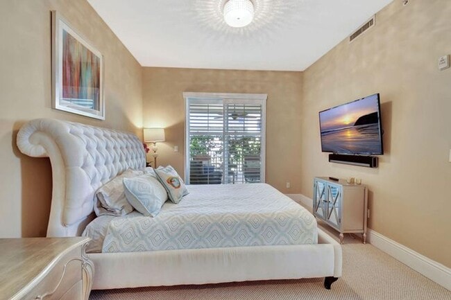 Building Photo - 3120 E Latitude Cir