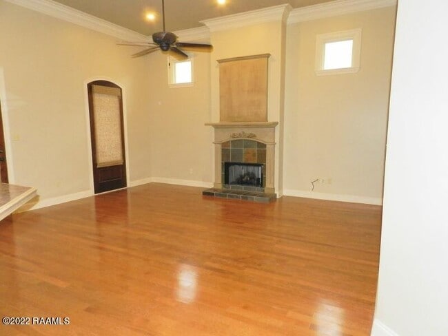 Building Photo - 120 Croft Row