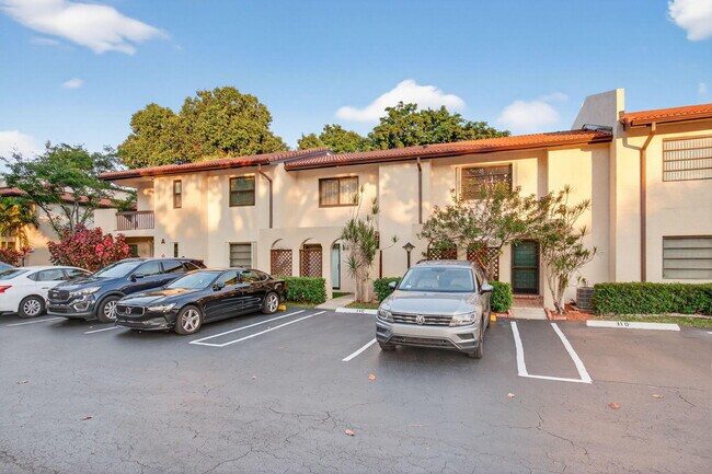 Building Photo - 21682 Cypress Rd