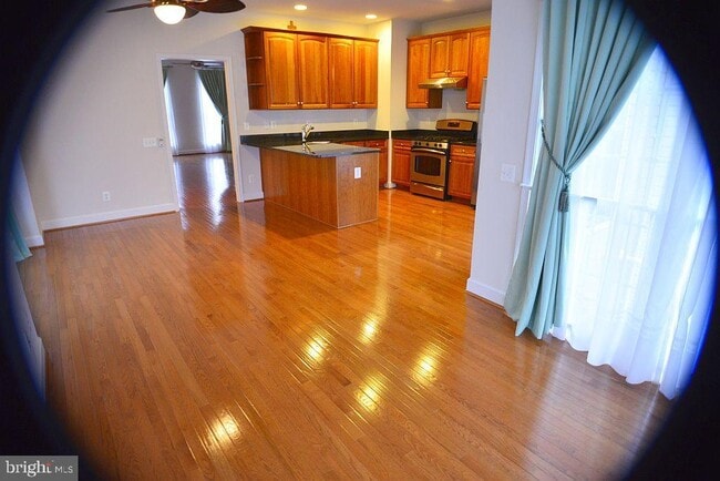 Building Photo - 13700 Maple Sugar Ln
