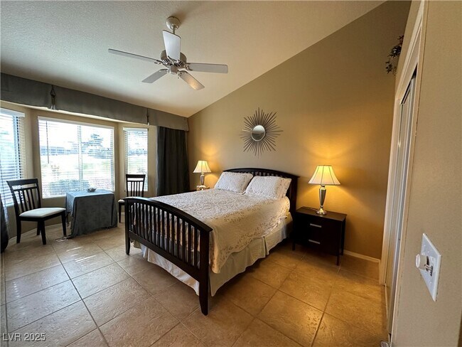 Building Photo - 9537 Eagle Valley Dr