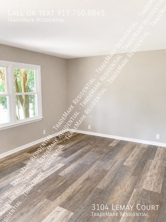 Building Photo - 3104 Lemay Ct