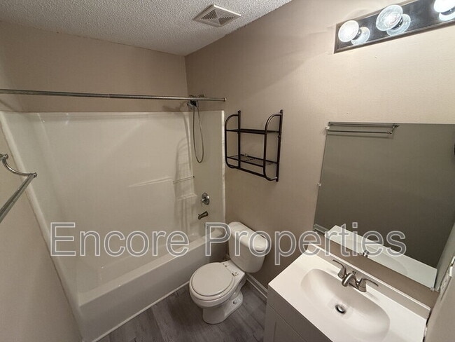 Building Photo - 5750 Osprey Cove Dr