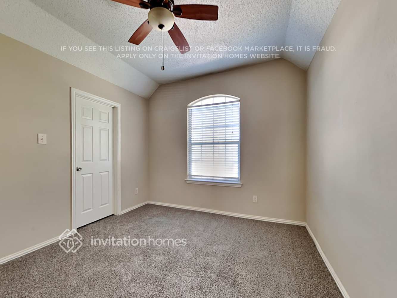 Building Photo - 2124 Ballycastle Dr