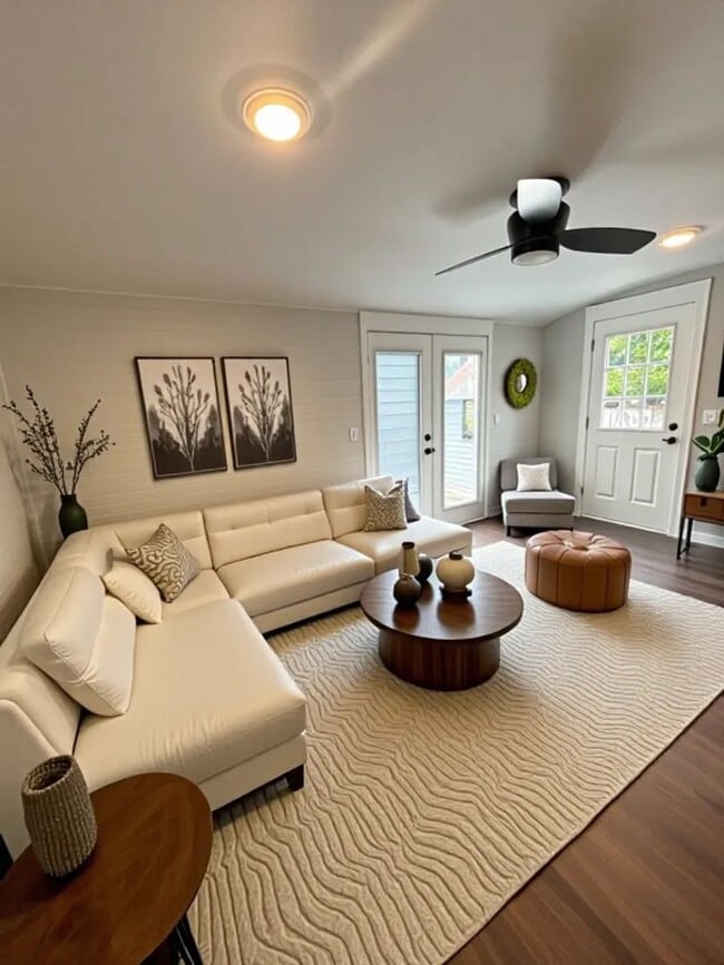 Building Photo - For Rent – Spacious 4-Bedroom Home with Modern Upgrades!