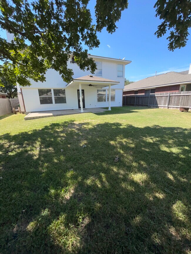 Back yard porch - 3809 Willie Mays Ln