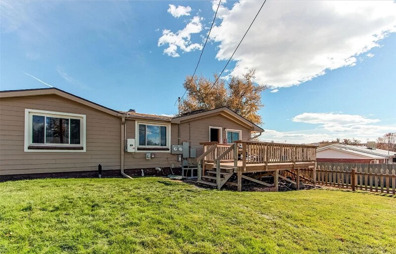 Building Photo - 5905 Nelson Ct