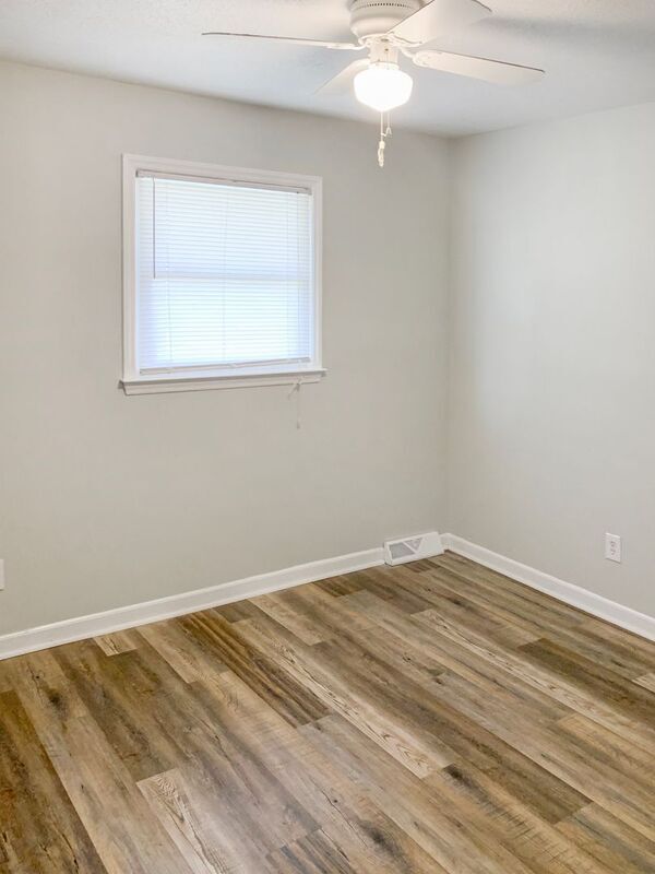 Building Photo - 22 Ford Dr