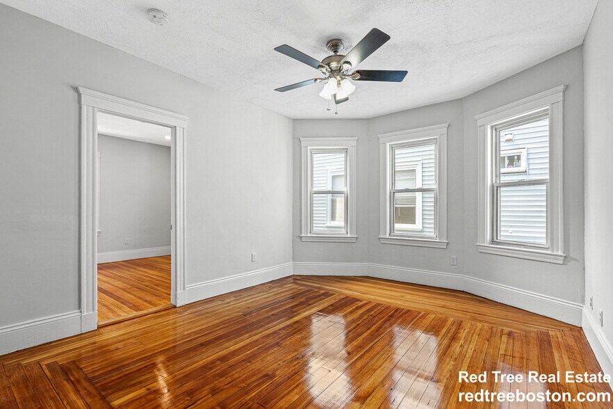 Building Photo - 79 Pleasant St