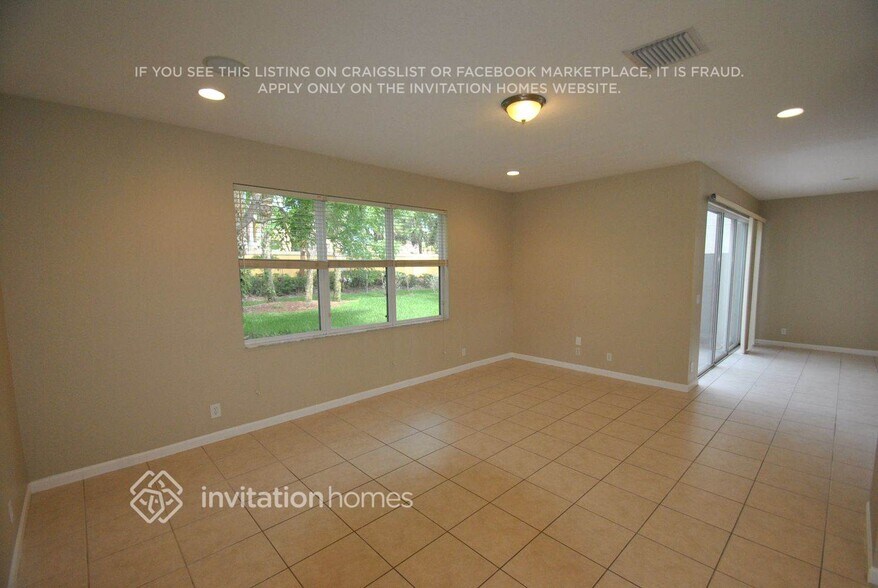 Building Photo - 108 Lancaster Way