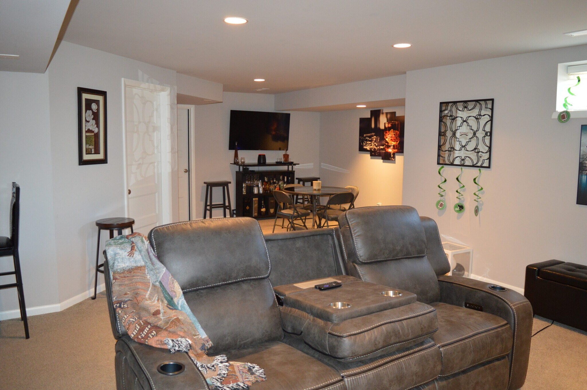 Building Photo - 801 Remington Way