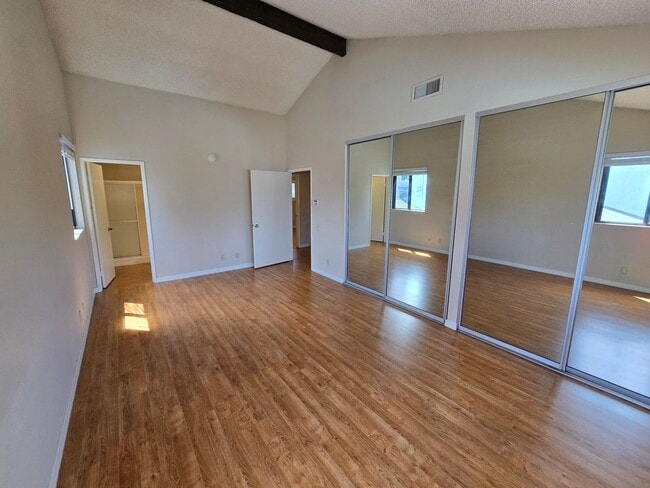 Building Photo - 3286 Caminito Ameca