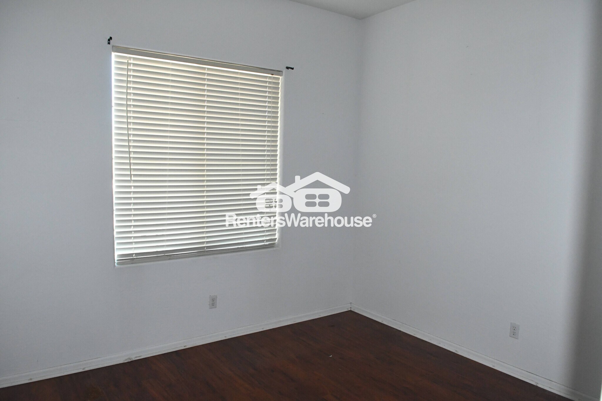 Building Photo - 6027 N 133rd Dr