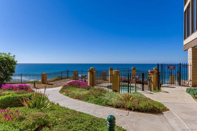 Building Photo - 190 Del Mar Shores Terrace