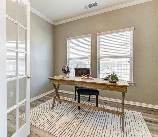 Building Photo - 508 Nogales Ln