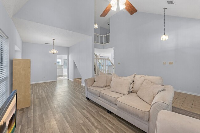 Building Photo - 4322 Palmer Plantation Dr