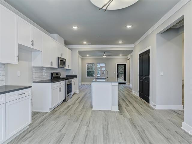 Building Photo - 3369 Wynwood Dr