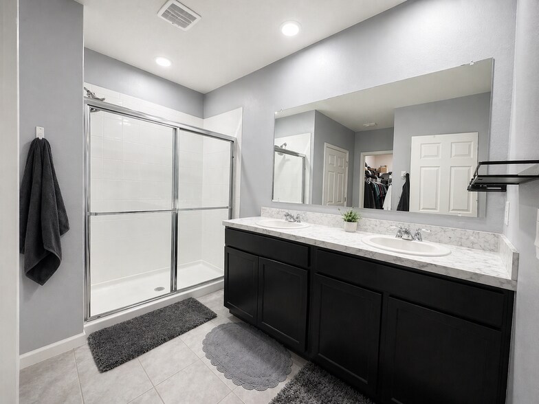 Building Photo - 4731 Talbot Blvd