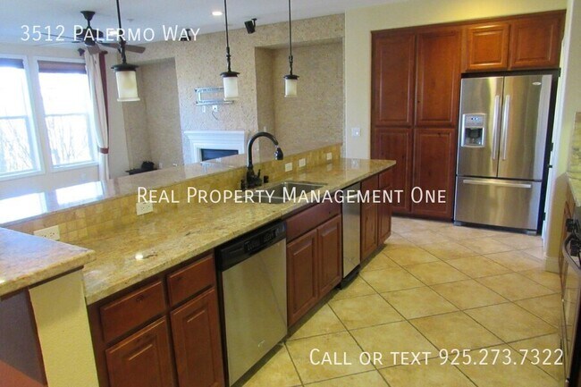 Building Photo - 3512 Palermo Way