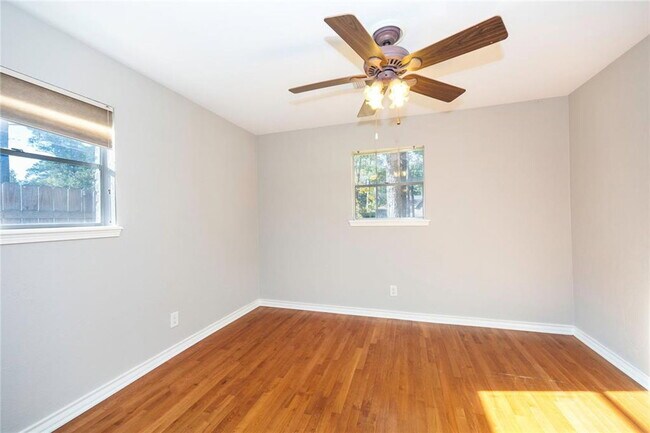 Building Photo - 8323 Forest Ridge Rd
