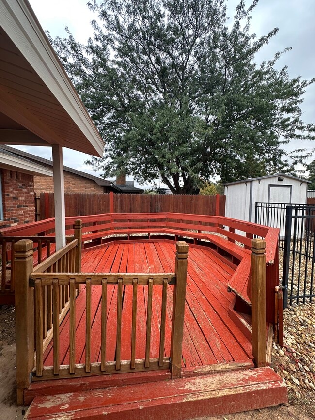 Building Photo - 5701 88th St