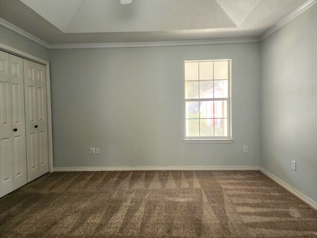 Building Photo - Adorable back yard in Gulf Shores - 3/2