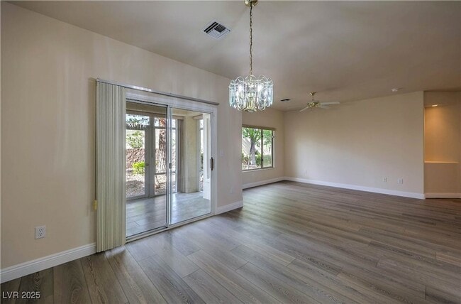 Building Photo - 10634 Sky Meadows Ave
