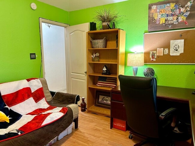 Building Photo - 1220 St John Loop