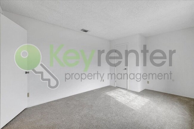 Building Photo - 3237 Irvindale Way