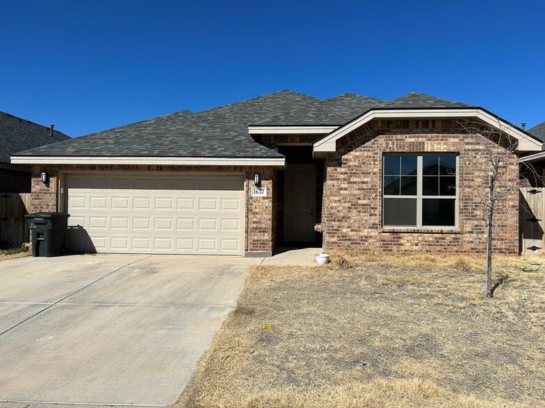 Primary Photo - 1637 Twin Falls Dr