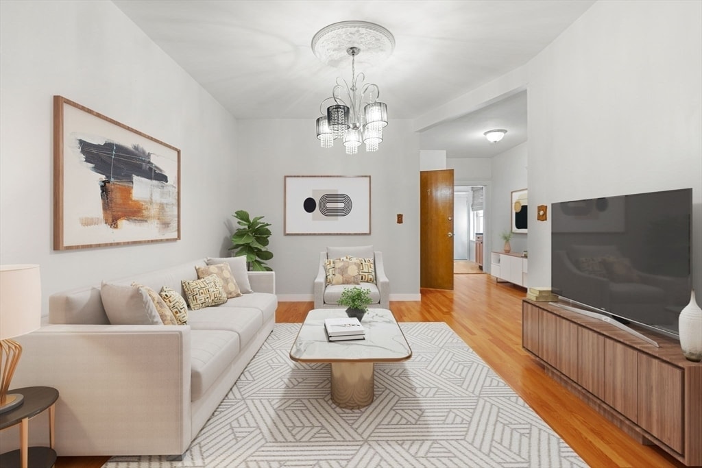 Building Photo - 90 Bynner St