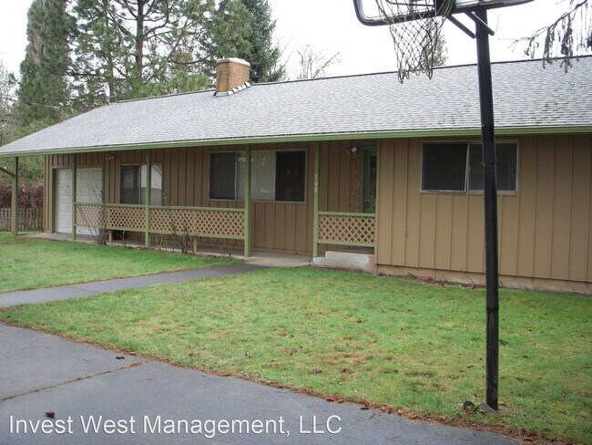 Building Photo - 3 br, 2 bath House - 908 N Main Avenue