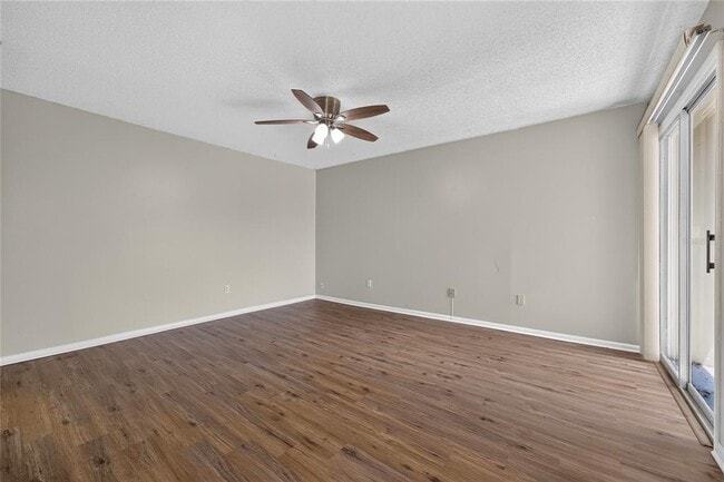 Building Photo - 510 Orange Dr