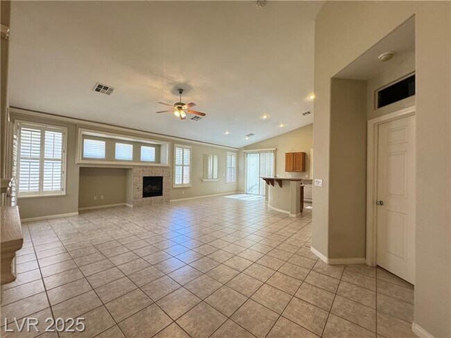 Building Photo - 11270 Tenza Ct