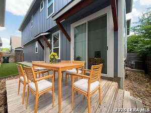 Building Photo - 1511 E Sandalwood Ln