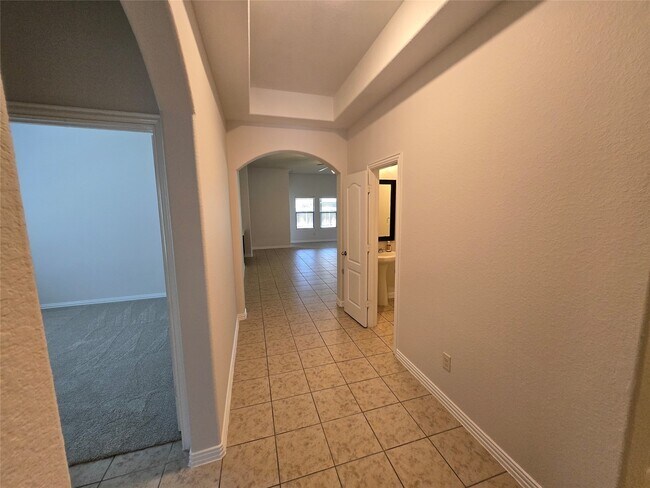 Building Photo - 26502 Green Heron Dr