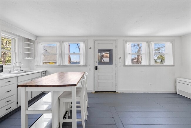 Building Photo - 9 Nonantum Rd