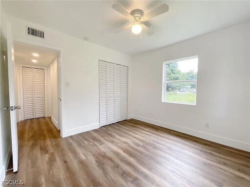 Building Photo - 2027 Maravilla Cir