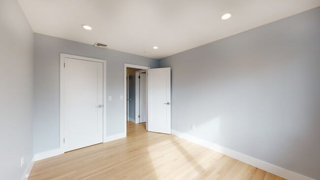 Building Photo - 1420 Oleri Terrace