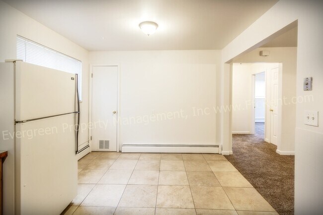Building Photo - 1110 Gard Pl