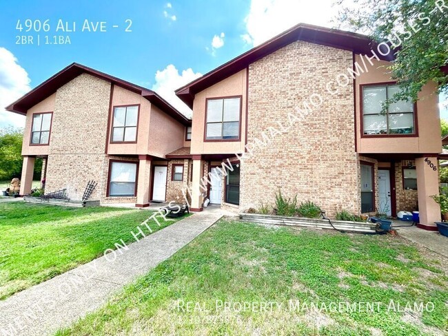 Primary Photo - MUST SEE!! A Beautiful Two Story Townhouse...