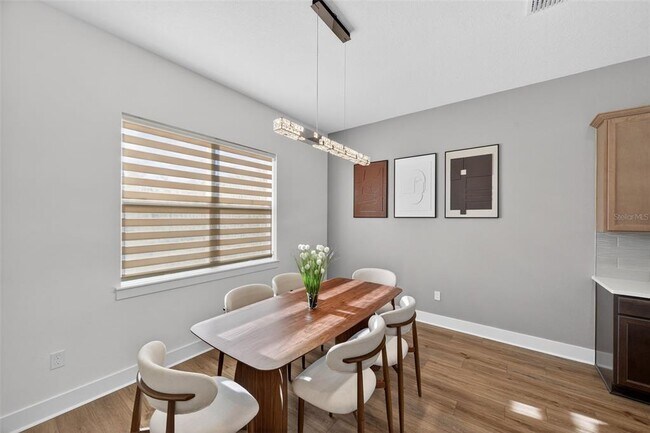 Building Photo - 8225 Golden Bch Ct