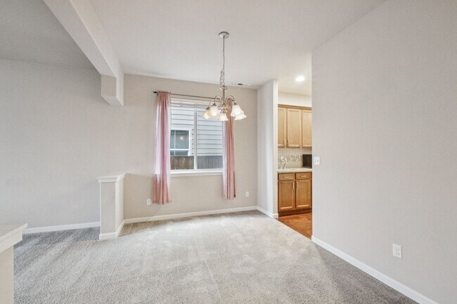 Building Photo - Well maintained 4-Bedroom 2.5 bath Graham home w/ Multiple Living Areas