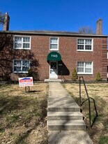 Building Photo - 1143 S Cassingham Rd