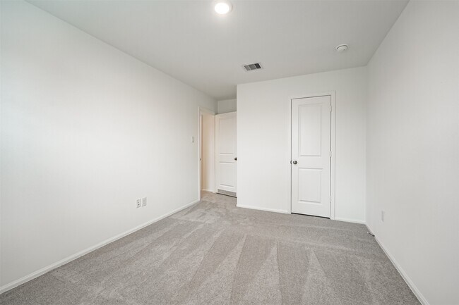 Building Photo - 4138 Zavala Ml St