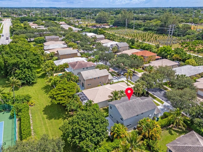 Building Photo - 7803 NW 70th Ave